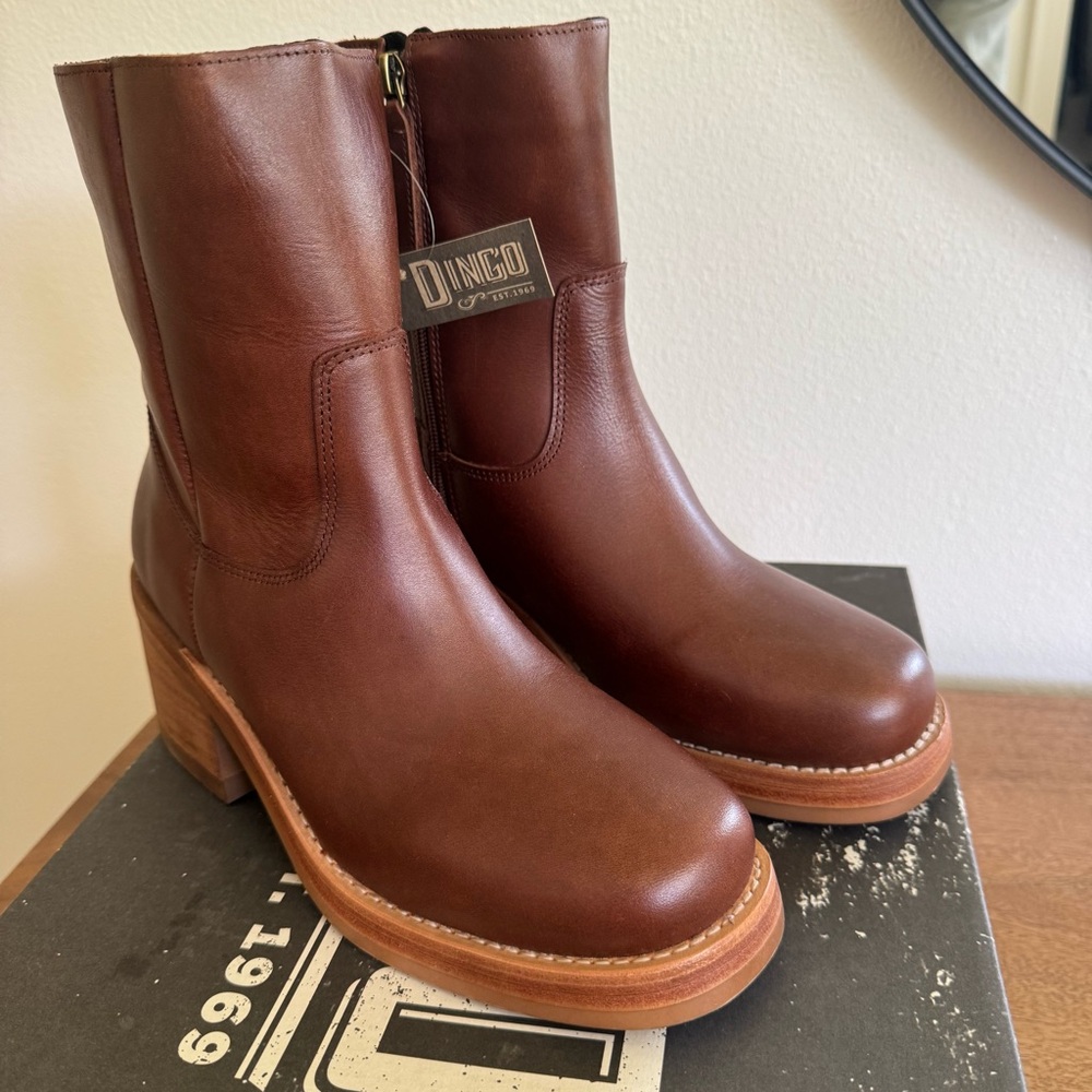 Dingo Women's Roxy Bootie - Brown 8.5
